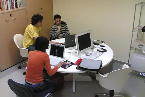 Son de tres estudio