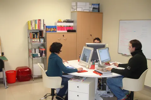 Son de tres estudio
